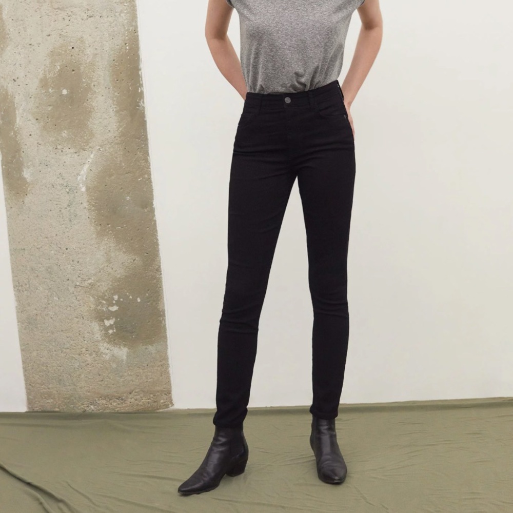 Current/Elliott High Waist Stiletto Jean in Black